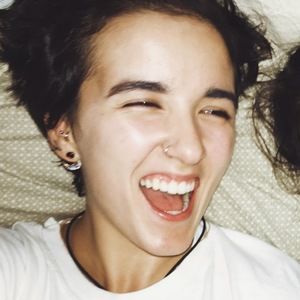 Meet your Posher, Abby